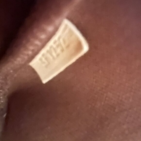 Louis Vuitton Mini Pochette Accessoires - Picture 5 of 5